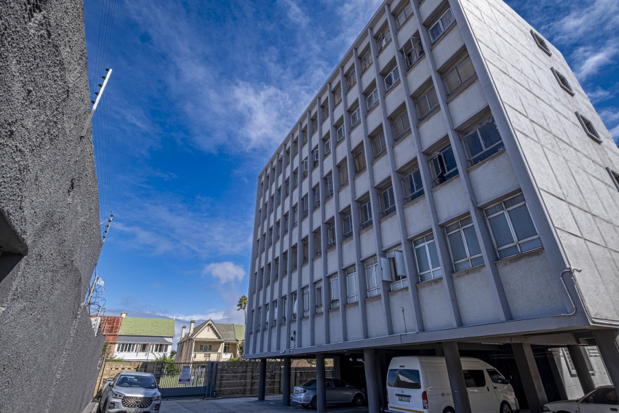 1 Bedroom Property for Sale in Port Elizabeth Central Eastern Cape